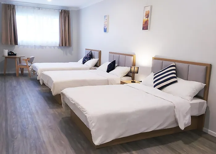 Awa 4-star 23-36 Sqm Large And 3 Sqm Small Single Rooms-capsules Hotel