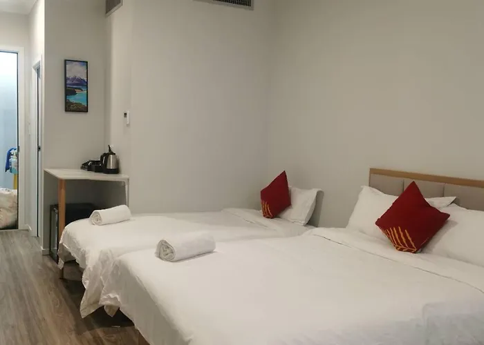 Awa 4-star 23-36 Sqm Large And 3 Sqm Small Single Rooms-capsules Rotorua