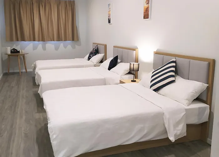 Awa 4-star 23-36 Sqm Large And 3 Sqm Small Single Rooms-capsules Rotorua