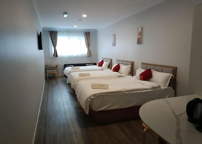 Hotel Awa 4-star 23-36 Sqm Large And 3 Sqm Small Single Rooms-capsules Rotorua